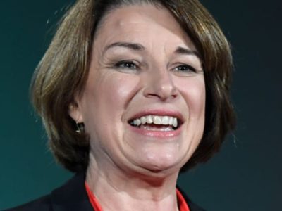 Amy Klobuchar’s Height in cm, Feet and Inches – Weight and Body Measurements