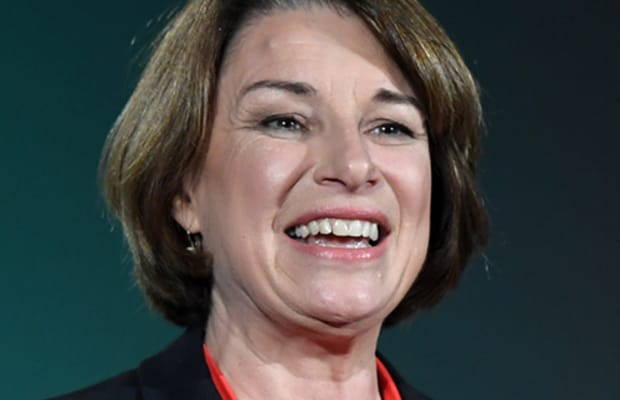 Amy Klobuchar Height Feet Inches cm Weight Body Measurements