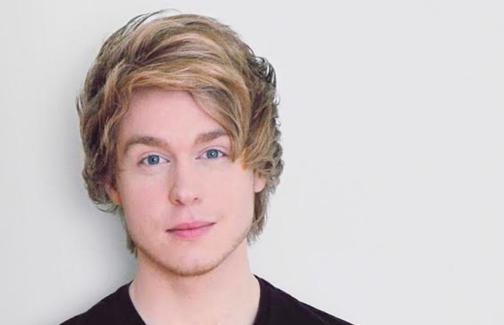 Austin Jones (musician) Height Feet Inches cm Weight Body Measurements