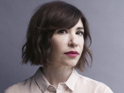 Carrie Brownstein’s Height in cm, Feet and Inches – Weight and Body Measurements