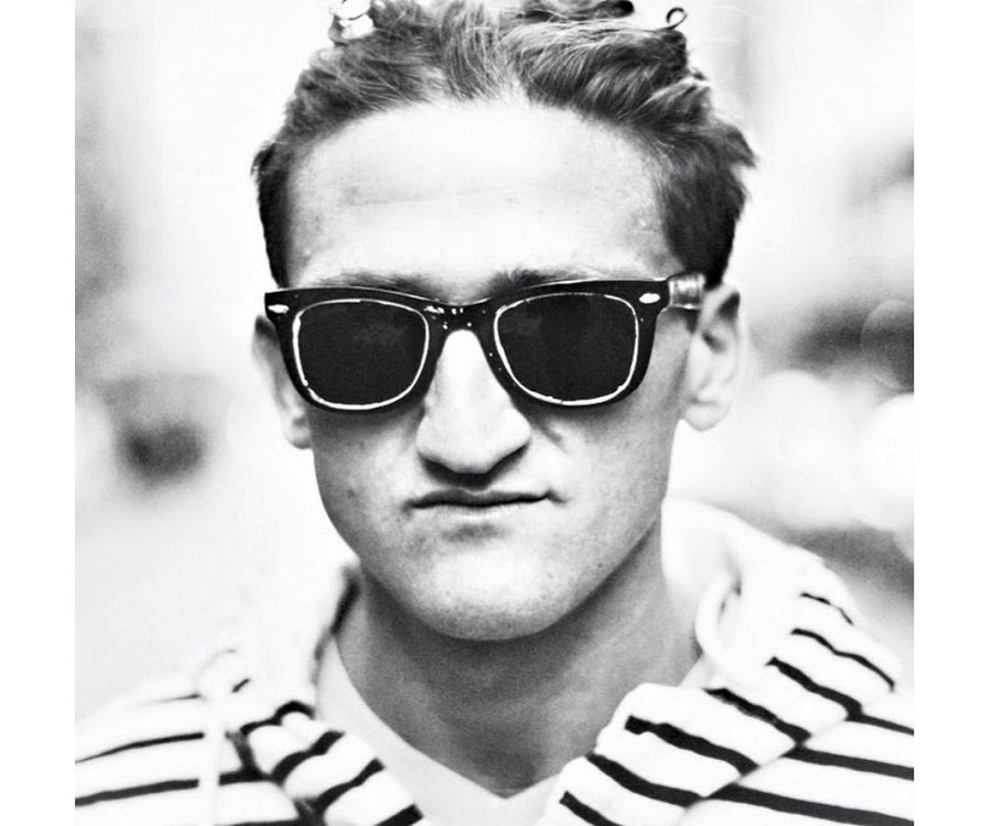 Casey Neistat Height Feet Inches cm Weight Body Measurements
