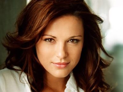 Danneel Ackles’ Height in cm, Feet and Inches – Weight and Body Measurements