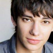 Devon Bostick Height Feet Inches cm Weight Body Measurements