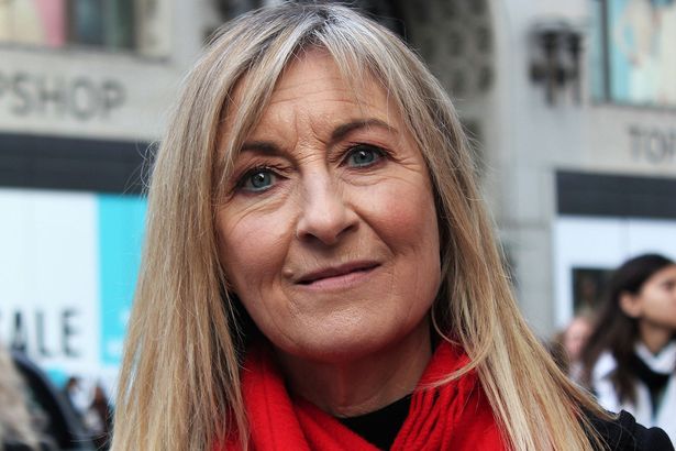 Fiona Phillips Height Feet Inches cm Weight Body Measurements