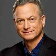 Gary Sinise Height Feet Inches cm Weight Body Measurements