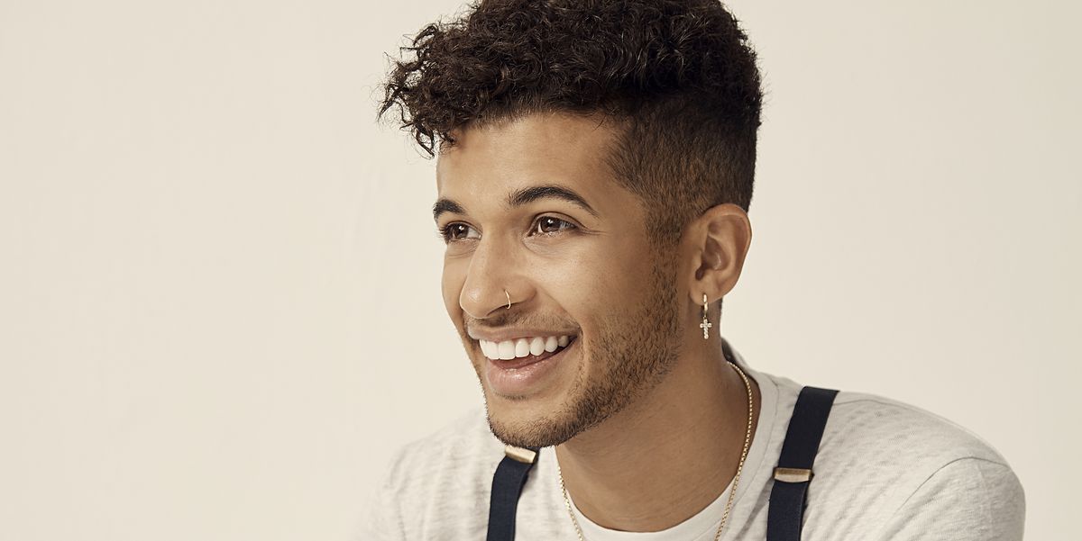 Jordan Fisher Height Feet Inches cm Weight Body Measurements