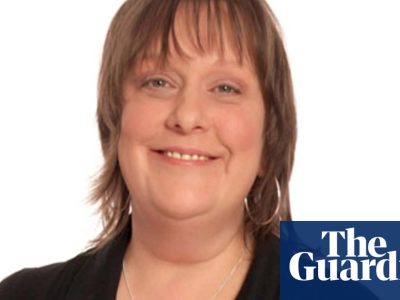 Kathy Burke’s Height in cm, Feet and Inches – Weight and Body Measurements