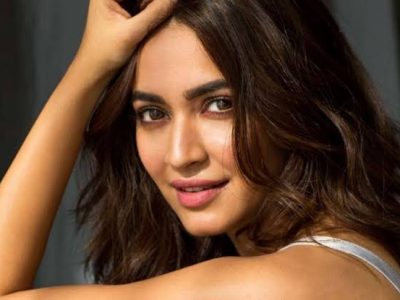 Kriti Kharbanda’s Height in cm, Feet and Inches – Weight and Body Measurements