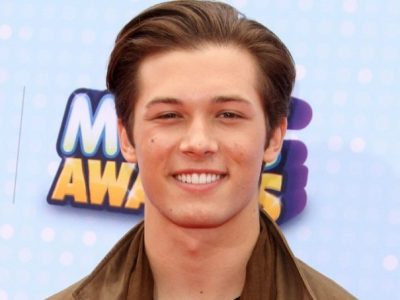 Leo Howard’s Height in cm, Feet and Inches – Weight and Body Measurements