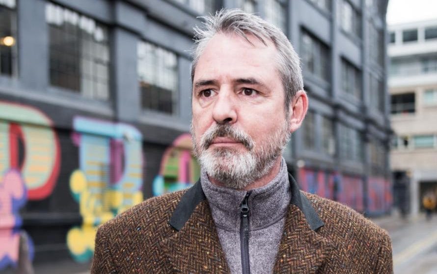 Neil Morrissey Height Feet Inches cm Weight Body Measurements
