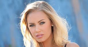 Nicole Aniston’s Height in cm, Feet and Inches – Weight and Body Measurements