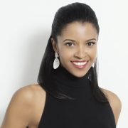 Renee Elise Goldsberry Height Feet Inches cm Weight Body Measurements