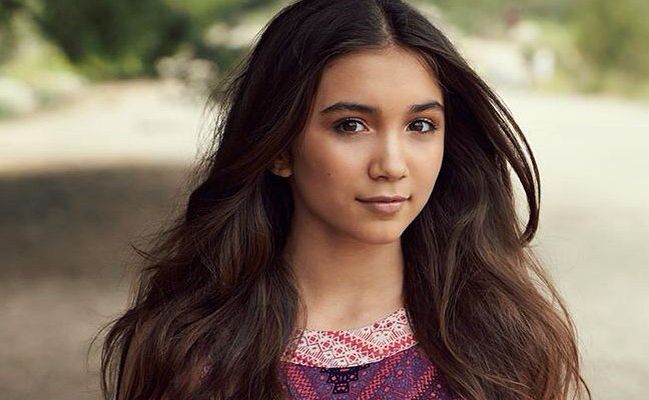 Rowan Blanchard Height Feet Inches cm Weight Body Measurements