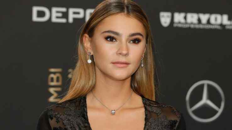 Stefanie Giesinger Height Feet Inches cm Weight Body Measurements