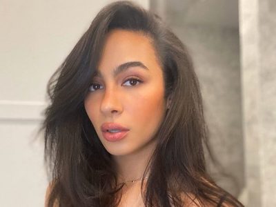 Aurora Perrineau’s Height in cm, Feet and Inches – Weight and Body Measurements
