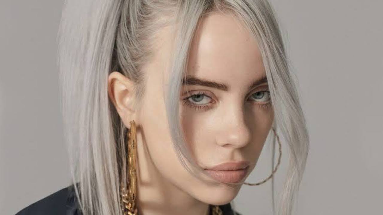 Billie Eilish Height Feet Inches cm Weight Body Measurements