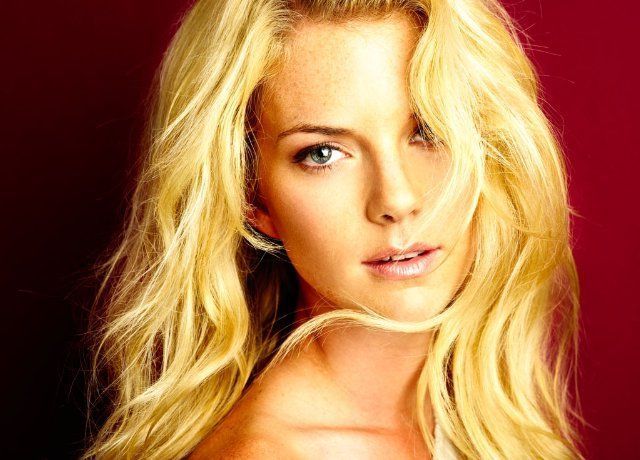 Cindy Busby Height Feet Inches cm Weight Body Measurements