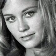 Cybill Shepherd Height Feet Inches cm Weight Body Measurements