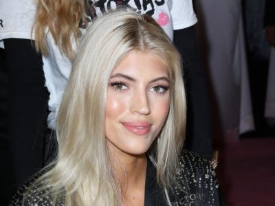 Devon Windsor’s Height in cm, Feet and Inches – Weight and Body Measurements