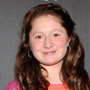 Emma Kenney Height Feet Inches cm Weight Body Measurements