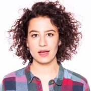 Ilana Glazer Height Feet Inches cm Weight Body Measurements