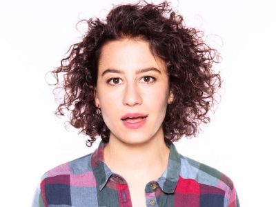 Ilana Glazer’s Height in cm, Feet and Inches – Weight and Body Measurements