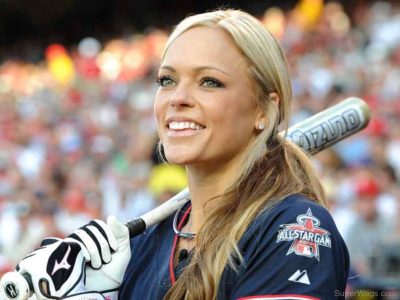 Jennie Finch Daigle’s Height in cm, Feet and Inches – Weight and Body Measurements