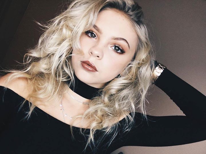 Jordyn Jones Height Feet Inches cm Weight Body Measurements