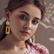 Josephine Langford Height Feet Inches cm Weight Body Measurements