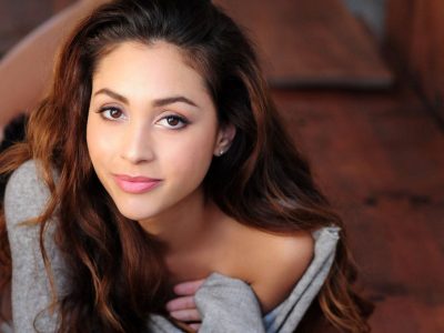 Lindsey Morgan’s Height in cm, Feet and Inches – Weight and Body Measurements