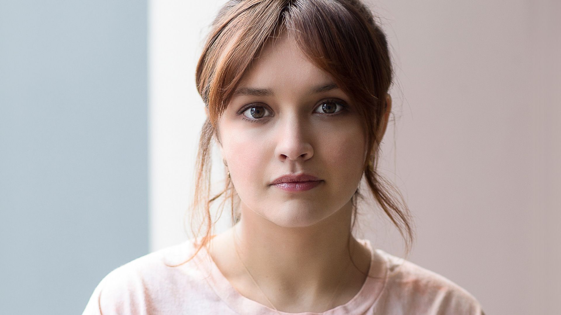 Olivia Cooke Height Feet Inches cm Weight Body Measurements