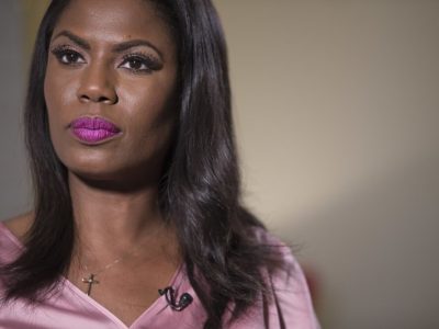 Omarosa Manigault’s Height in cm, Feet and Inches – Weight and Body Measurements