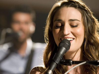 Sara Bareilles’ Height in cm, Feet and Inches – Weight and Body Measurements