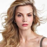 Sylvia Hoeks Height Feet Inches cm Weight Body Measurements