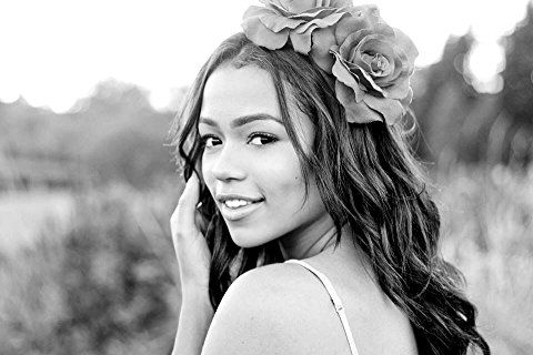 Taylor Russell Height Feet Inches cm Weight Body Measurements