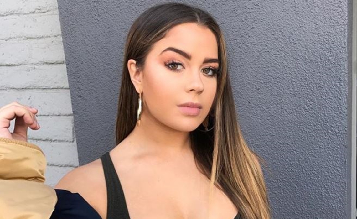 Tessa Brooks Height Feet Inches cm Weight Body Measurements