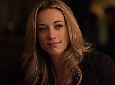 Zoie Palmer’s Height in cm, Feet and Inches – Weight and Body Measurements