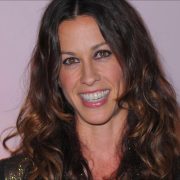 Alanis Morissette Height in cm Feet Inches Weight Body Measurements