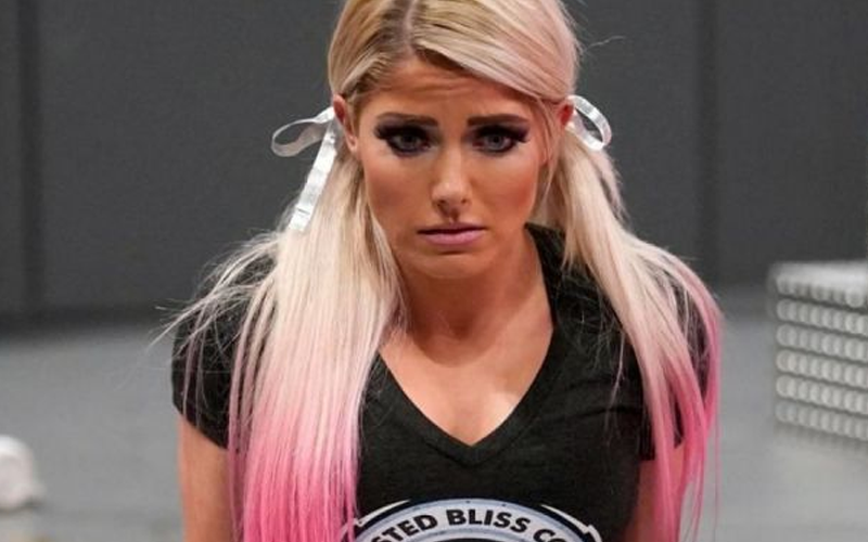 Alexa Bliss Height in cm Feet Inches Weight Body Measurements