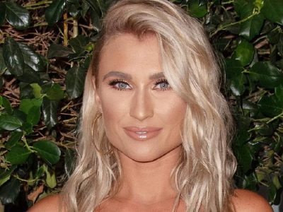 Billie Faiers’ Height in cm, Feet and Inches – Weight and Body Measurements