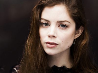 Charlotte Hope’s Height in cm, Feet and Inches – Weight and Body Measurements