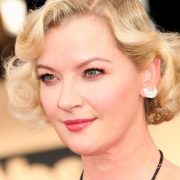 Gretchen Mol Height in cm Feet Inches Weight Body Measurements
