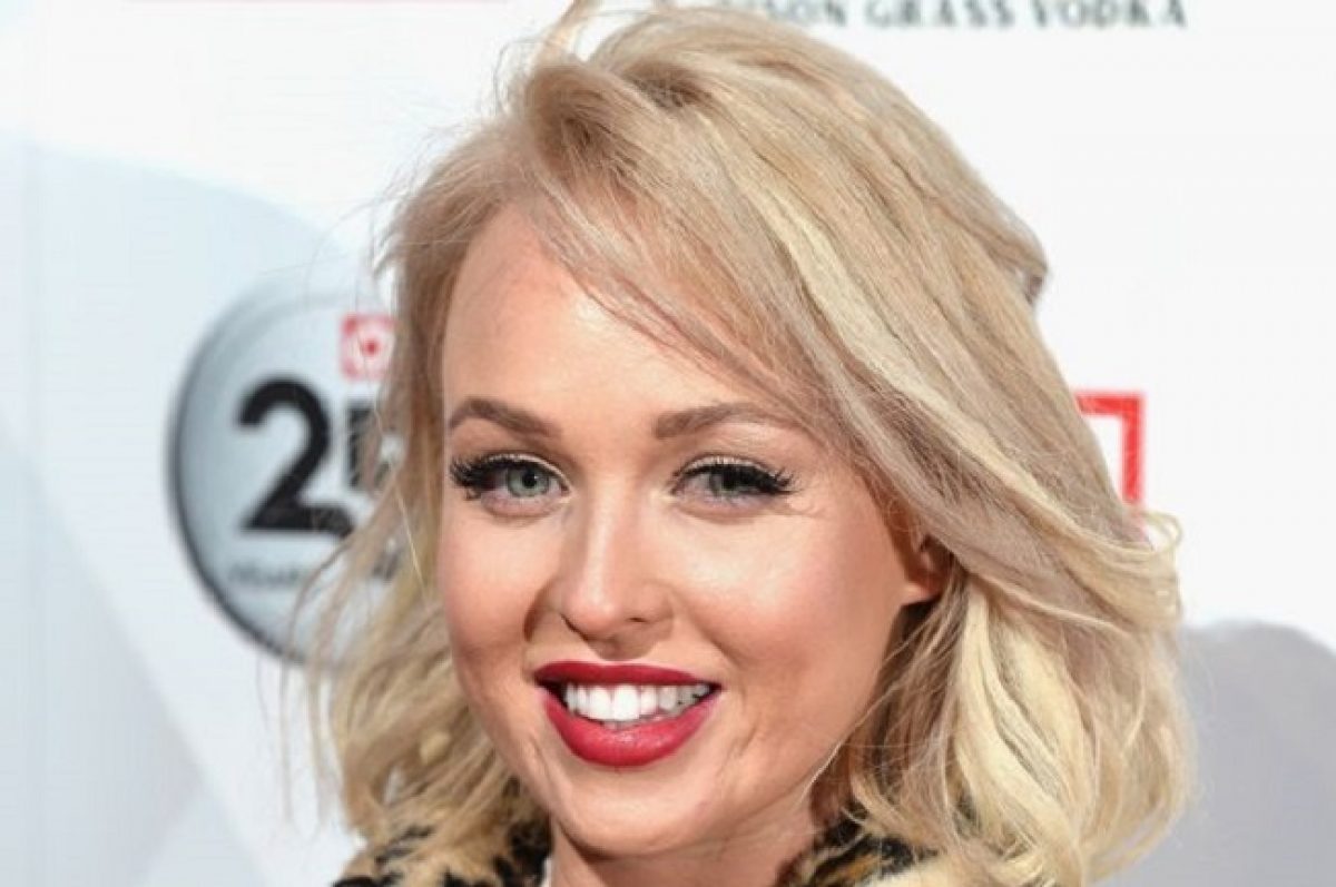 Jorgie Porter Height in cm Feet Inches Weight Body Measurements