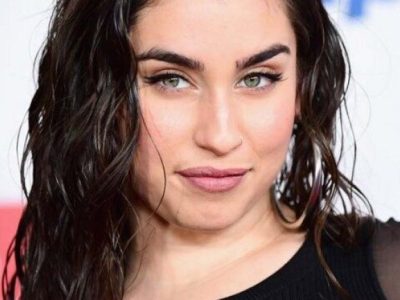 Lauren Jauregui’s Height in cm, Feet and Inches – Weight and Body Measurements