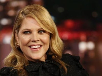 Mary McCormack’s Height in cm, Feet and Inches – Weight and Body Measurements