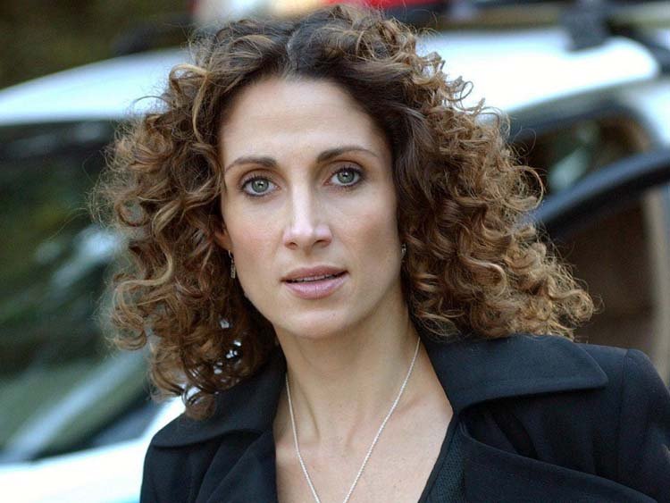 Melina Kanakaredes Height in cm Feet Inches Weight Body Measurements