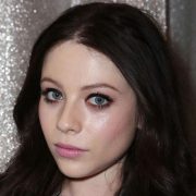 Michelle Trachtenberg Height in cm Feet Inches Weight Body Measurements