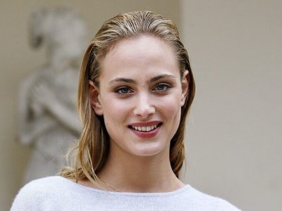 Nora Arnezeder’s Height in cm, Feet and Inches – Weight and Body Measurements