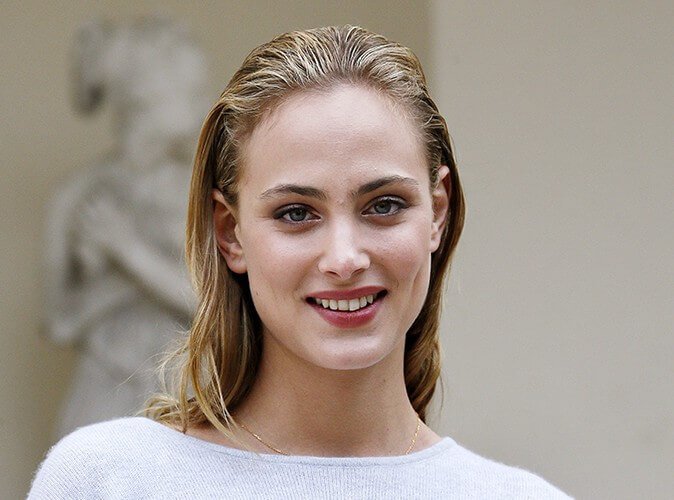 Nora Arnezeder's Height in cm, Feet and Inches - Weight ...