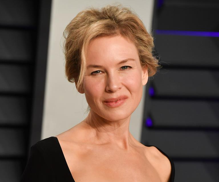 Renée Zellweger Height in cm Feet Inches Weight Body Measurements